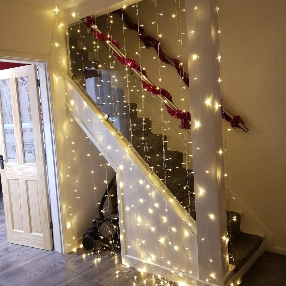 Lepro Fairy Curtain Lights (9.8 x 9.8 ft) - Image 3